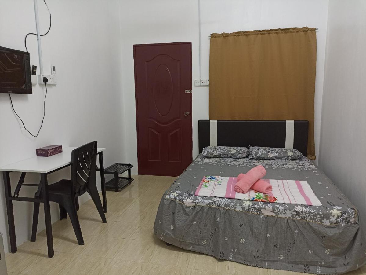 Depulauserai Roomstays Pekan Esterno foto