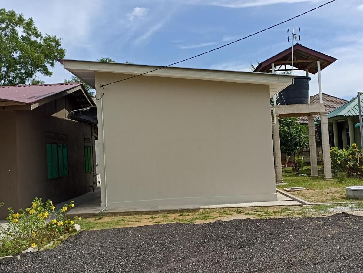 Depulauserai Roomstays Pekan Esterno foto