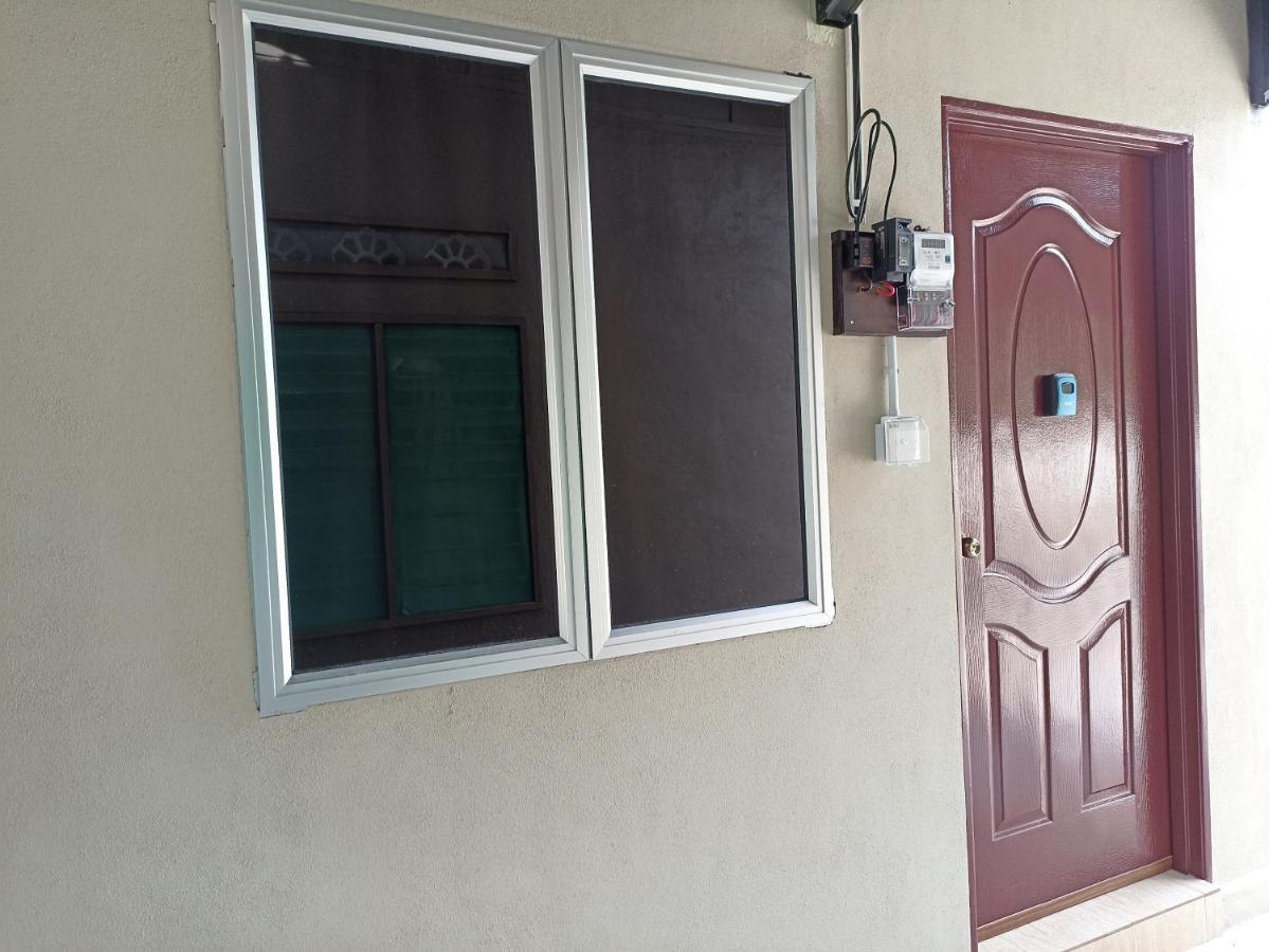 Depulauserai Roomstays Pekan Esterno foto